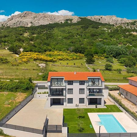 Poolside Apartments Anabella Baska  Exterior photo